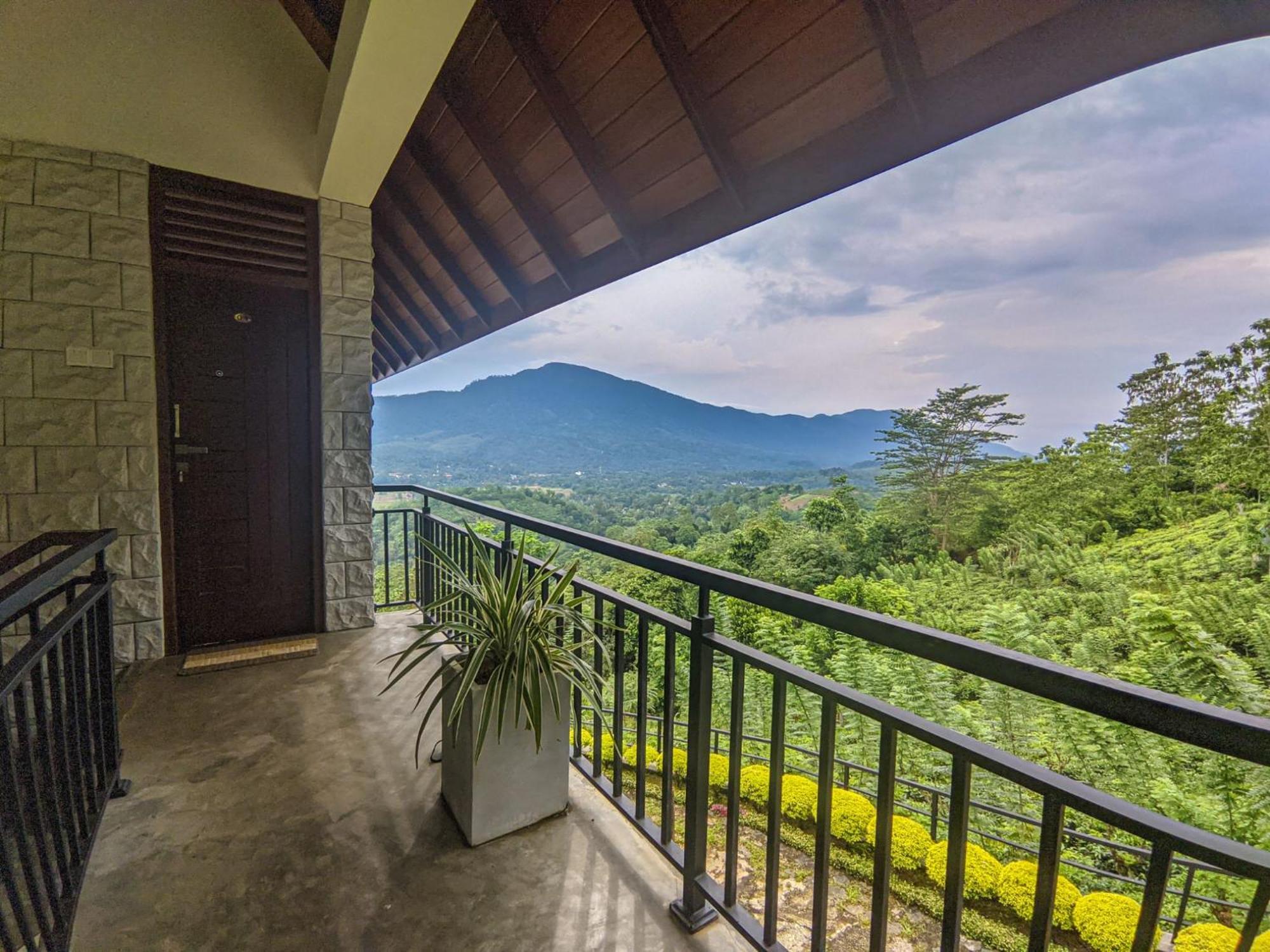 Terrace Cinnamon View Ratnapura Exterior photo